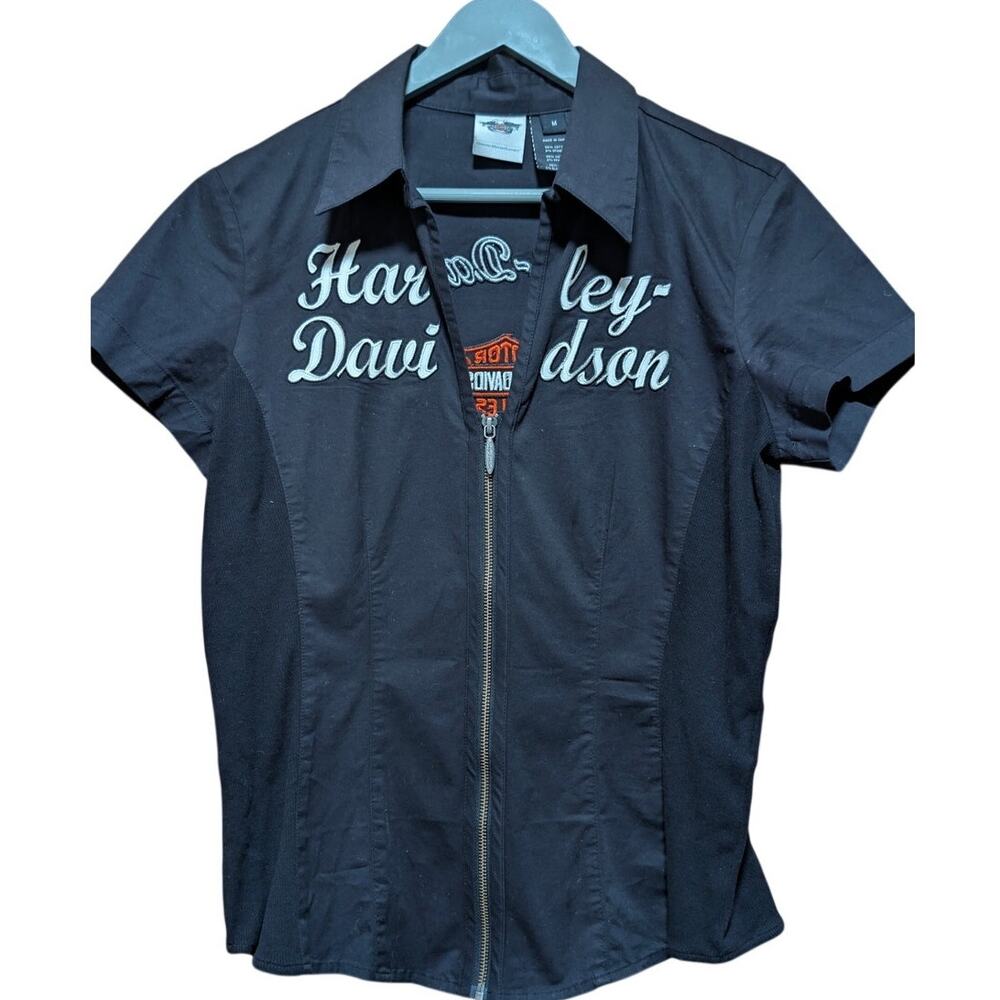 Women's zip up Harley Davidson shirt